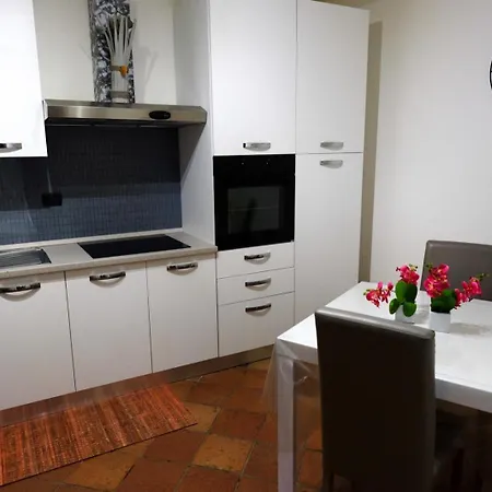 Casa Federicapet Con Piscina Interna Privata E Riscaldata Apartment