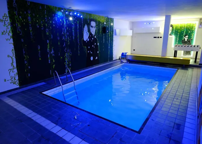 Casa Federicapet Con Piscina Interna Privata E Riscaldata アパート *